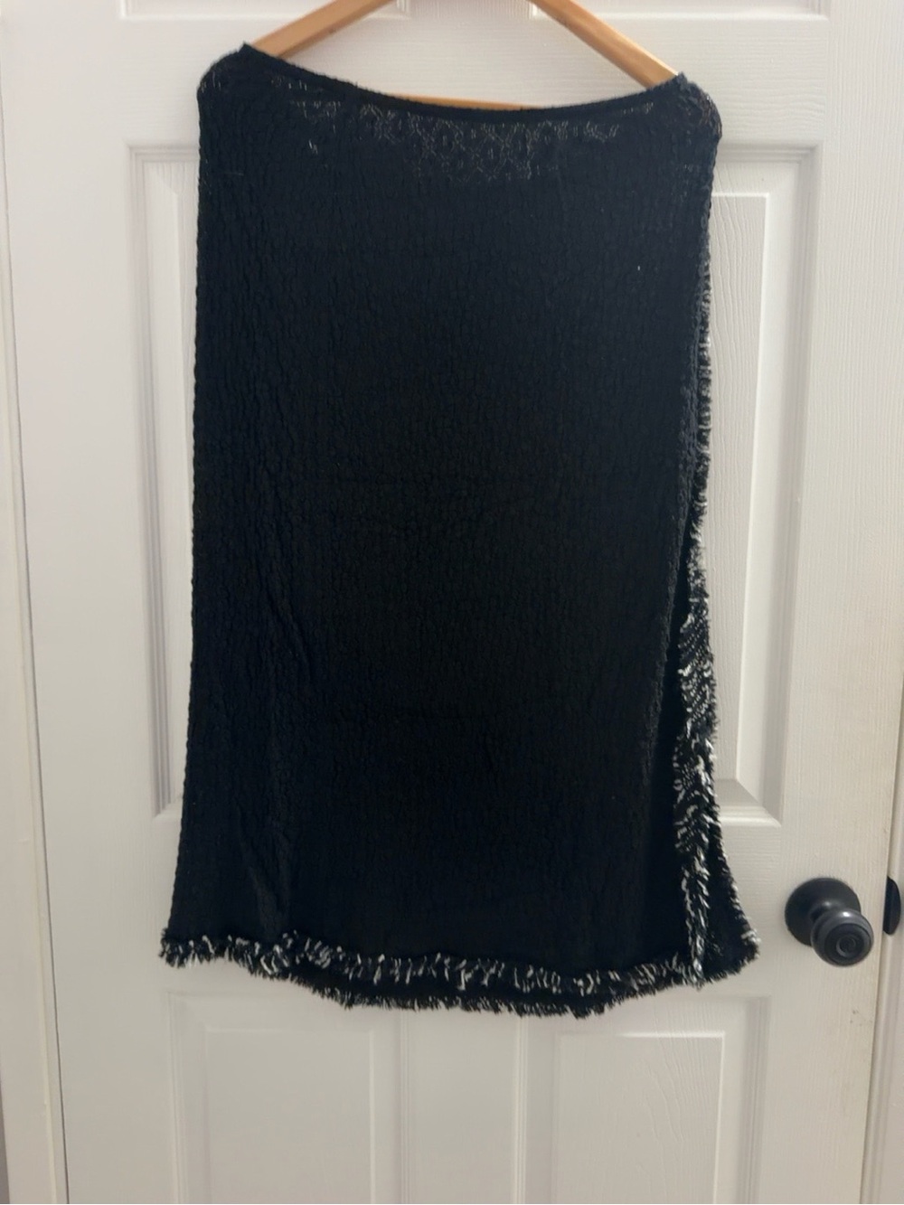 Black Textured Fringe Knit Midi Skirt | Size Large